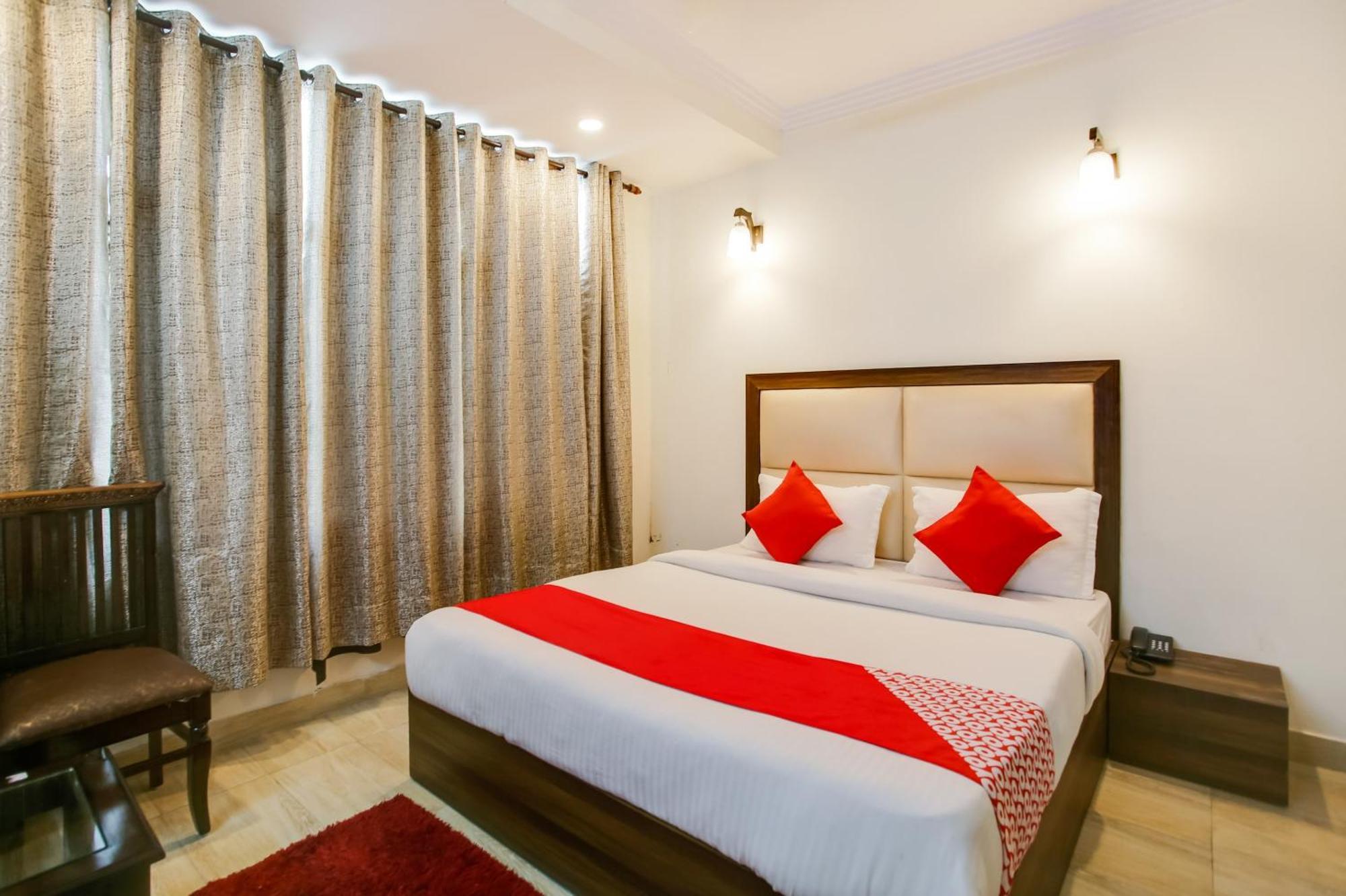 Oyo Hotel New Geetanjali Near Gautam Buddha Park Λάκναου Εξωτερικό φωτογραφία